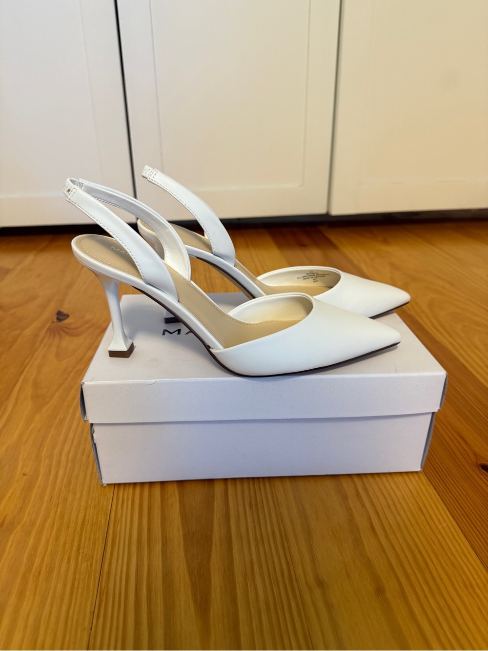 NWT! Marc Fisher - Hadya Pumps - 8 - Picture 2 of 5